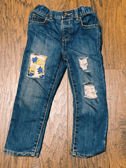Minions Distressed Skinny Jeans - officialflykiddos
